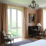 Bruce Castle 3*
