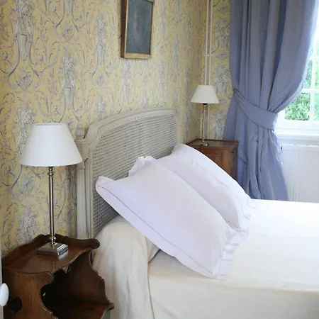 Bed & Breakfast Bruce Castle 3*